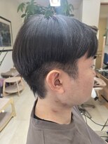 グラムゼロ&nbsp;メンズのナチュラルツーブロックスタイル