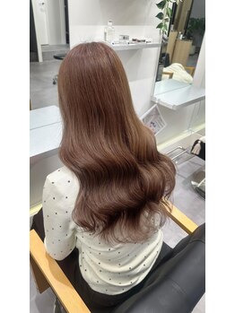 サラジュ 川西店(SARAJU)の写真/暗髪でも透明感たっぷりイルミナカラーが大人気♪インナーカラー,ブリーチもダメージレスに,カラー高評価◎