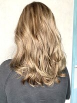 セシルヘアー(CECIL hair)&nbsp;海好きテイストと相性バッチリ☆大人ベージュハイライト
