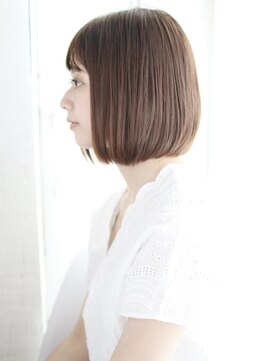 ウル 吉祥寺(ulu) 透け感バングのツヤボブスタイル