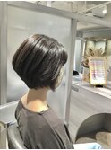 20代30代大人可愛い小顔ショート丸みボブウルフカット