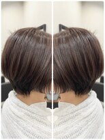 ニーラ バイ ニライカナイ 八幡宿店(Neela By Nirai Kanai)&nbsp;ショートボブ/アッシュブラウン/ハイライト/レイヤーカット/白髪