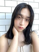 ゲーム 下北沢(GAME)&nbsp;透けるダークトーンカラー×ぷつっとミディアムヘアー