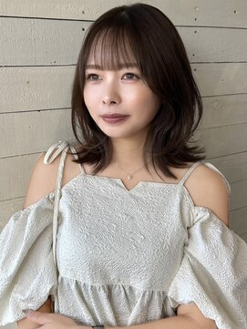 ルノン シェリー(LUNON cheliy) ミディアムレイヤー/アッシュブラウン