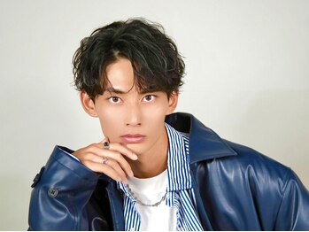 シャイン 大宮(SHINE)の写真/お手頃価格でトレンドを抑えたパーマスタイル！周りと差を付けておしゃれを楽しんで[men's salon/学割U24]