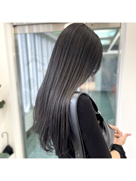 ガーランドウメダ(Garland umeda) ブリーチなし　ネイビージュ　アディクシー　増田