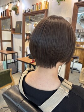 アイノベル(‘Inovel’) カット+カラー+oggiottoトリートメント