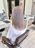 シルバーベージュ