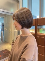 エルサフィロ ヨドヤバシ(el zafiro yodoyabashi)&nbsp;ショートボブ　オリーブグレージュ