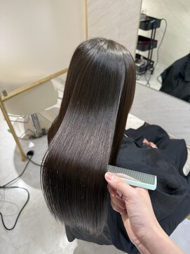 ミヨン 京橋店(miyon) 【miyon】韓国レイヤーカット×暗髪カラー×髪質改善