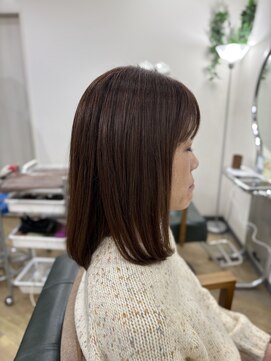 ビィーワンイースト(Be 1 EAST) ミディアムカット