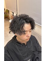 グレイバイニューヨークニューヨーク 京都北大路(Gray by NYNY)&nbsp;シャドウパーマ×センターパート