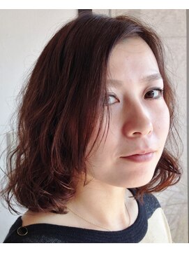 ヘアーシュエット(Hair Chouette) くしゅっとした質感のボブ