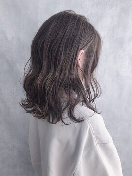 ムウ 難波(MOU) グレージュ_エッジショートくびれセミディたまねぎアレンジ