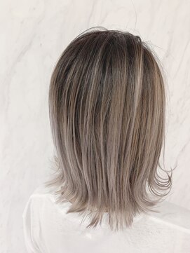 リー 京橋(Lee) ［Lee京橋］店長今里 バレイヤージュxナチュラルボブ