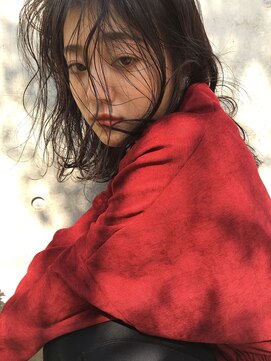 ルーム(Loom.) ニュアンス暗髪ミディアム【Loom./明治神宮前/原宿/表参道】