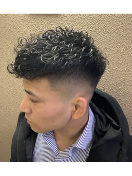 ヒロギンザバーバーショップ 神楽坂店(HIRO GINZA BARBER SHOP) パーマ/スキンフェード