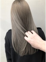 ジーナ 渋谷駅前(Zina)&nbsp;【Zina　渋谷】イメチェン毛先パーマ耳かけ×フォギーベージュ