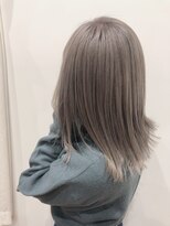 ココロヘアー マド(Cocolo hair MADO) 大人綺麗スタイル｜グレージュカラー/ミディアム/20代/30代/40代