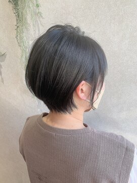 フゥカ 売市店(fuka) ツヤふわショート×オイルでスタイリング