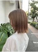 ナチュラルなダブルカラー