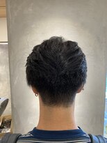 アマニ ヘアー ホスピタル(AMANI. HAIR HOSPITAL) 万能2ブロックスタイル