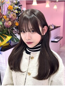 レガーレ(Legare) 韓国系レイヤーカット×透明感カラー