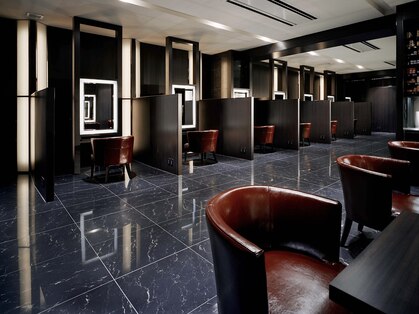 スノッブエテルニータ(snob Eternita)の写真