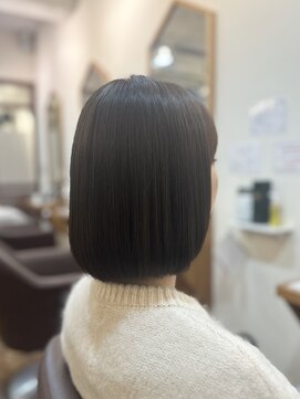 フリージア(freesia) ニュアンスカラー/ブリーチなしカラー/髪質改善トリートメント