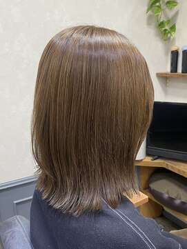 カミケン 清明店(kamiken.) 切りっぱなしボブ×ベージュカラー【カミケン清明店/福島】