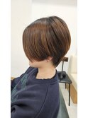 多毛の方におすすめ前下がりショート