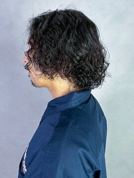 アイティー バイ アルバム 中野店(IT by ALBUM) ブルーブラックフェザーパーマスペインカール_ba553551