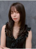 暗髪韓国風ロングレイヤー