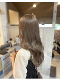 ブリーチ無しでもWカラーすれば透明感抜群ベージュに♪