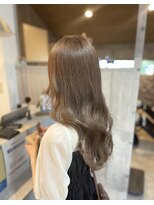 エルフグローリー(elf -glory-)&nbsp;ブリーチ無しでもWカラーすれば透明感抜群ベージュに♪