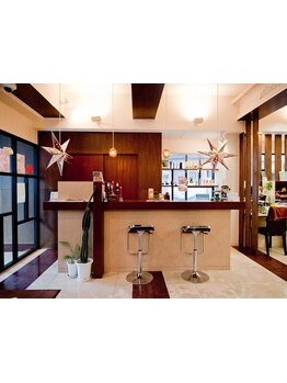 落ち着いた雰囲気の店内だから、周りを気にせずリラックスできる♪あなただけの特別なサロンタイムを＊