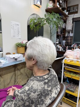 パーマショートスタイル