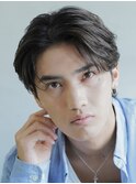 原宿毛流れニュアンスパーマセンターパートビジネスヘア刈り上げ