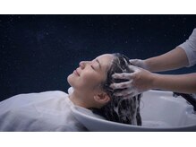 ザナドゥ(XANADU)の雰囲気（ナイトタイムは没入感の高まる幻想空間♪今日も１日お疲れ様☆）