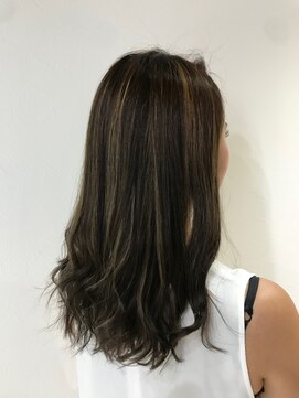 ディバイス(Device) 外国人風Wカラー！