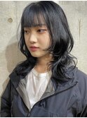 ウルフカット/ネイビー/インナーカラー/ケアブリーチ/オージュア