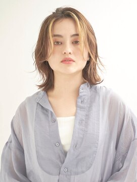 ルクスドレ 新宿(Luxe doree') くびれヘア/アースカラー/地毛風カラー/大人ヘルシー[新宿駅]