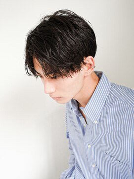 アルファ 新宿(alpha) フェザーパーマ/刈り上げセンターパート/サーフカール[新宿]