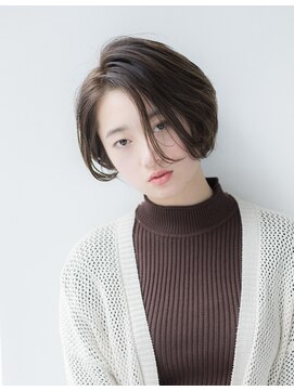 ガーランドツー(Garland 2F) 顔まわりレイヤーが大人可愛い♪ぱつっと耳かけ小顔ボブ《池袋》