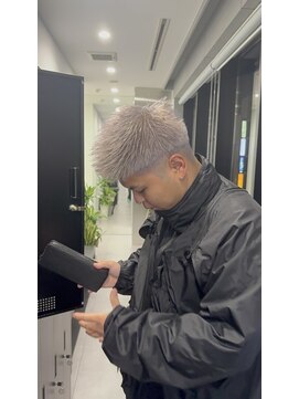 ゴートゥデイ 札幌Nix店(GO TODAY) ハイトーンヘア【ホワイトヘア/シルバーヘア】