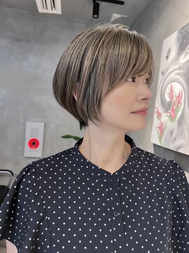 ブルックス ハイライト/ショート/ミニボブ/アッシュベージュ/クールショート