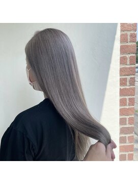 アヴァンス ジェイアール和歌山店(AVANCE.) 派手髪×ハイトーン×シルバーグレージュ