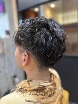 リラ(lilas)&nbsp;20代30代40代50代オススメ！お手入れ簡単スパイラルパーマ♪