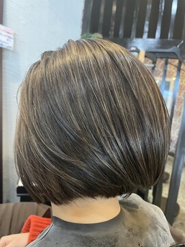 ヘアリゾート マンゴスティン(hair resort Mangosteen) ナチュラルハイライト