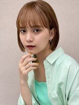 トリコ ショップアンドヘアサロン(tricot shop hair salon)&nbsp;ぱつっとボブ　ワイドバング　ハイトーンボブ